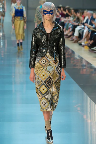 Look 20